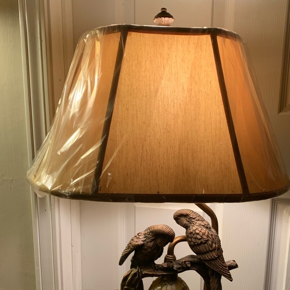 Lamp - Picture 2 of 7